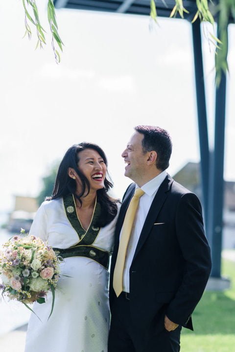 Authentische Hochzeitsfotografie mit Hochzeitsfotografin Stefanie Chareonbood